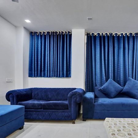 Super Townhouse The Arrow Near Lotus Temple Hotell New Delhi Eksteriør bilde