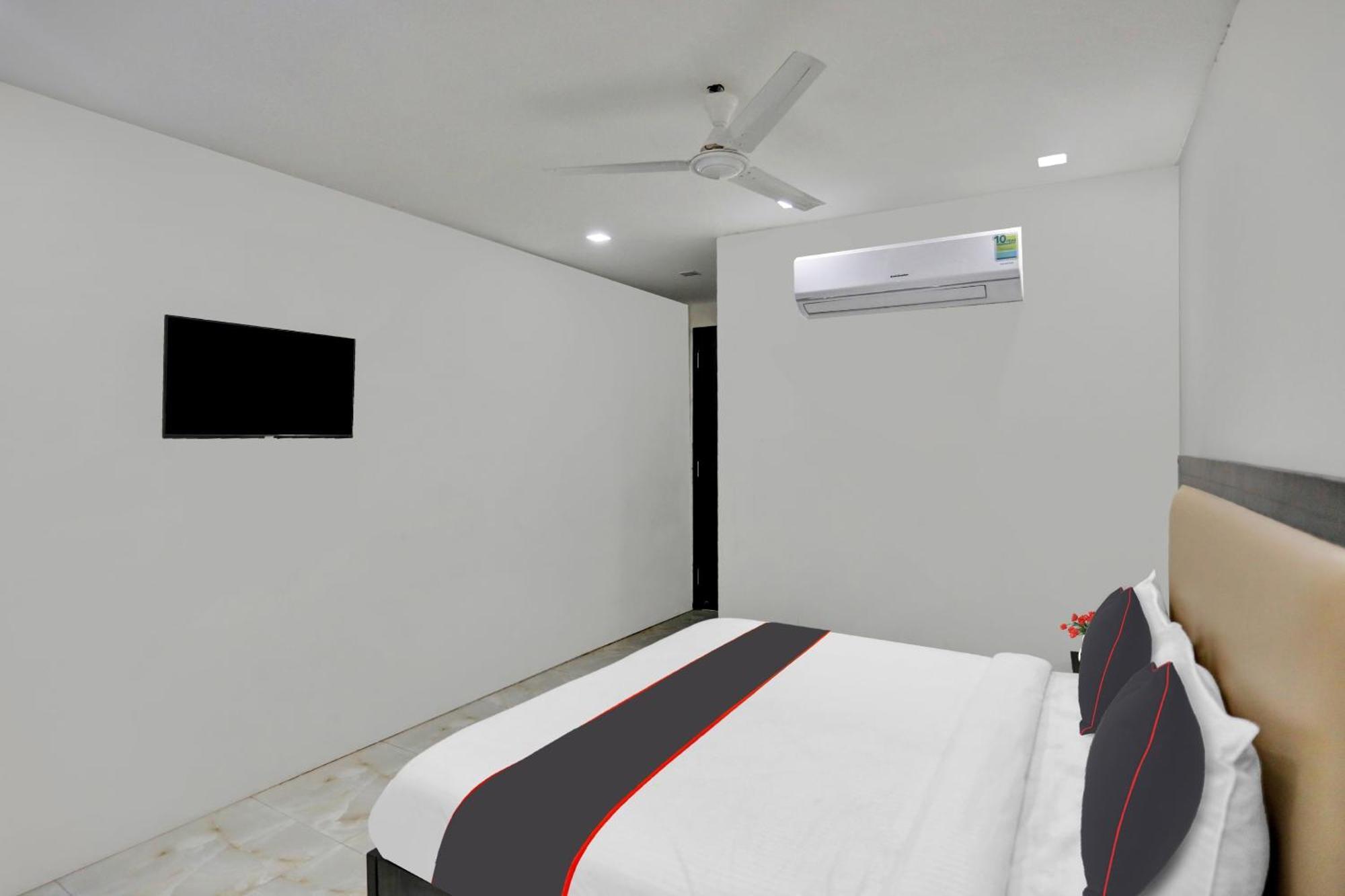 Super Townhouse The Arrow Near Lotus Temple Hotell New Delhi Eksteriør bilde